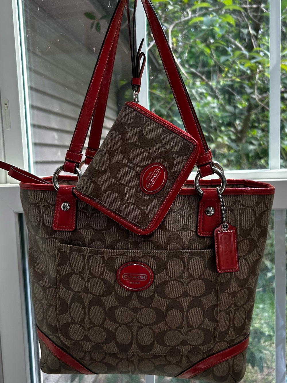 Coach Peyton Signature Heritage Tote & Wallet Set